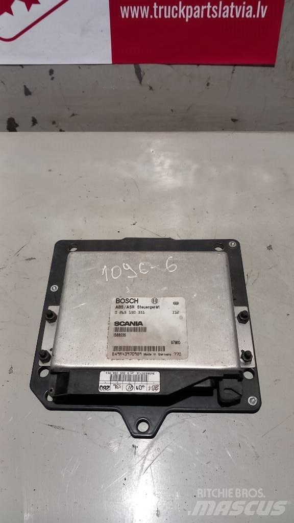 Scania 440.  1388035 Componenti elettroniche