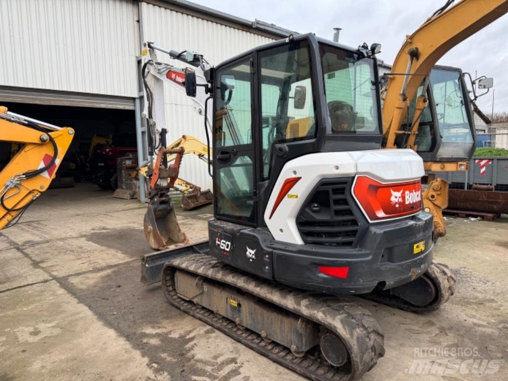 Bobcat E60 *FR006 Miniescavatori