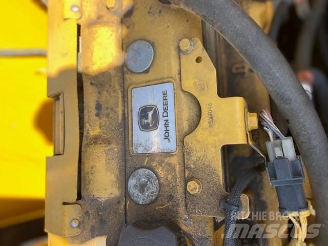 John Deere 210 GLC Escavatori cingolati