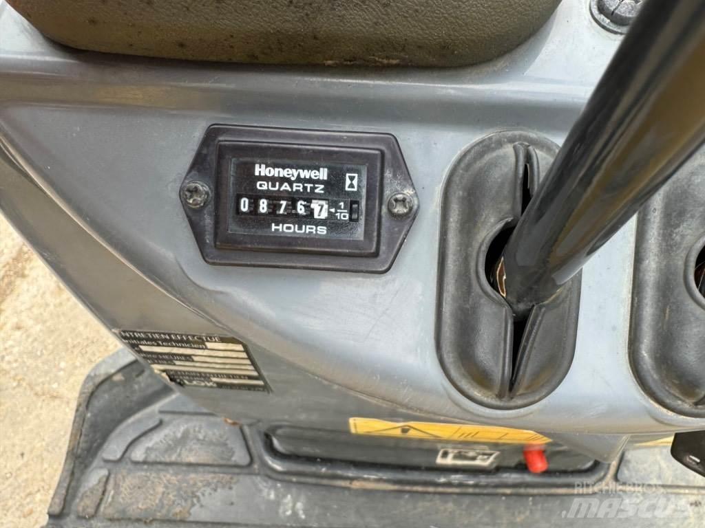 Yanmar SV08 (1C096) Miniescavatori