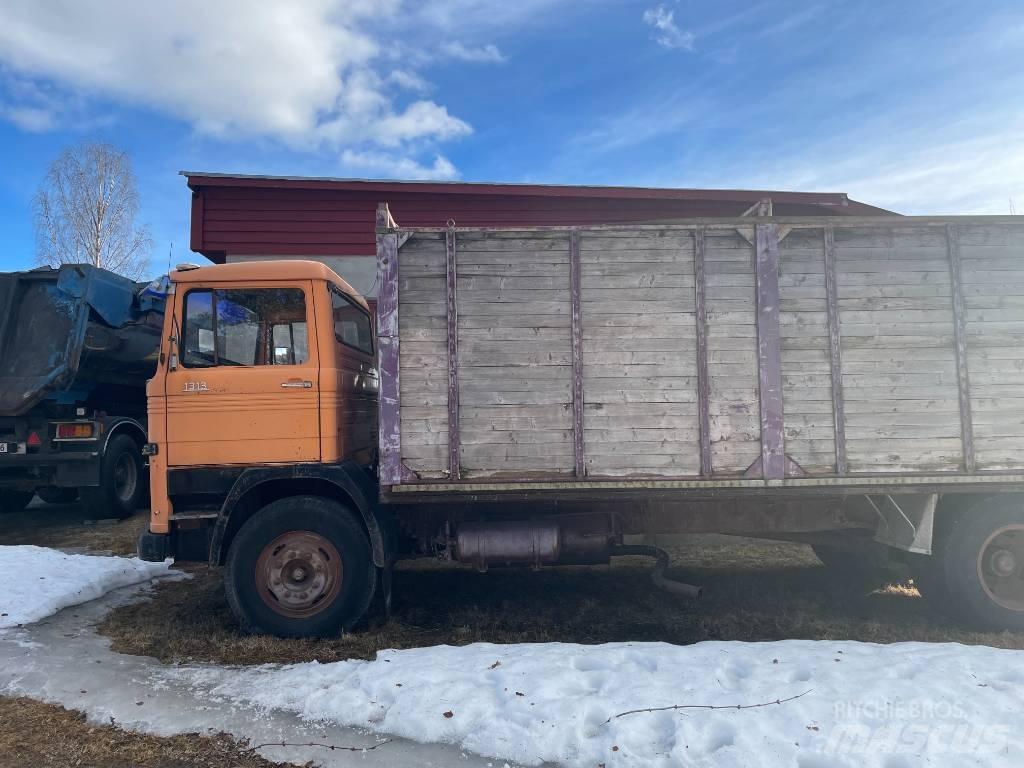 Mercedes-Benz LP1313 Camion per trasporto animali