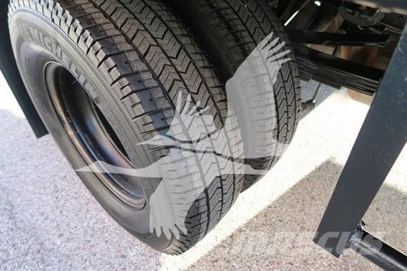 RAM 3500 HD Camion con sponde ribaltabili