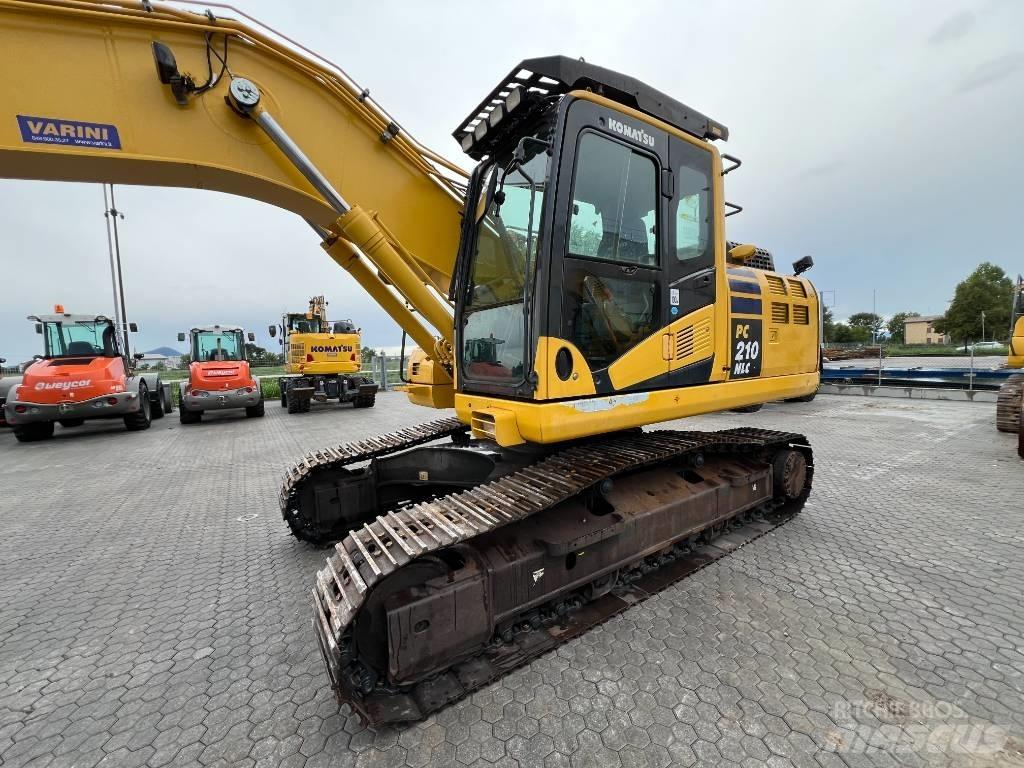 Komatsu PC210NLC-11 Escavatori cingolati