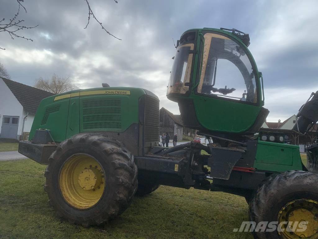 John Deere 1470 E Abbattitrici, Disboscatrici