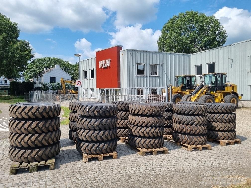 Kumho 10.00 x 20 Pneumatici, ruote e cerchioni