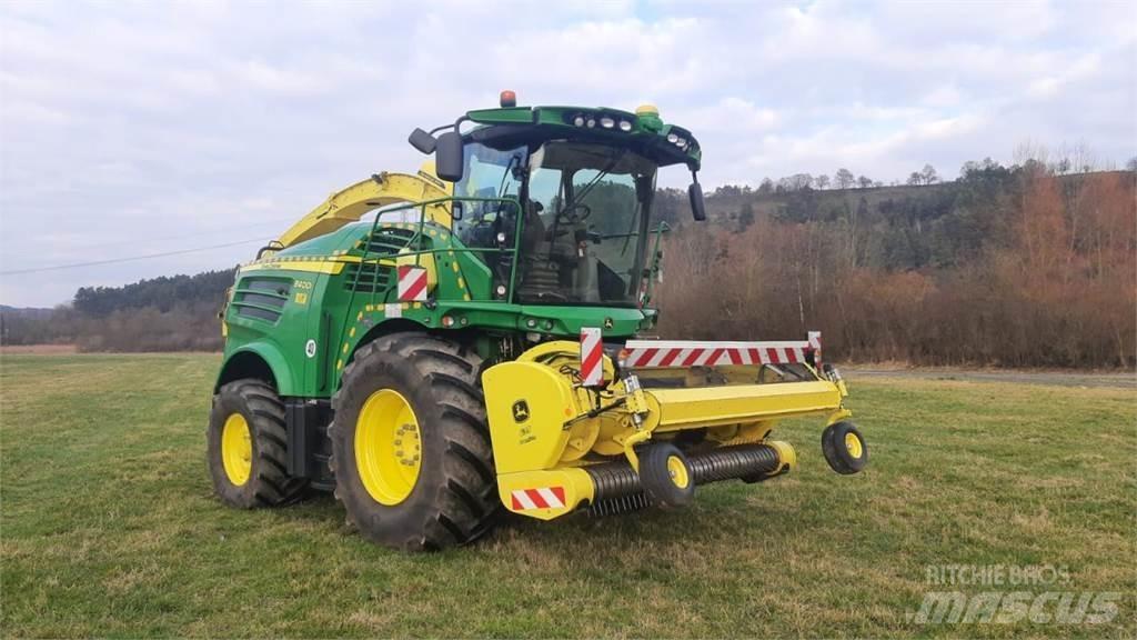 John Deere 8400i Trince semoventi