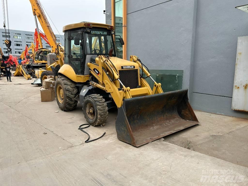 CAT 420 F Terne