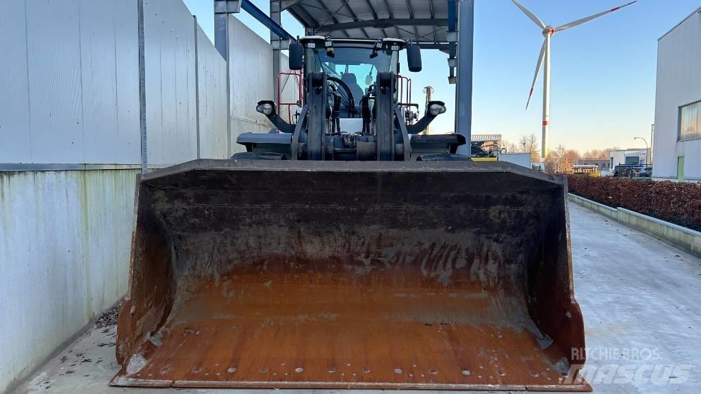 Hidromek HMK 640 WL Dozer gommati