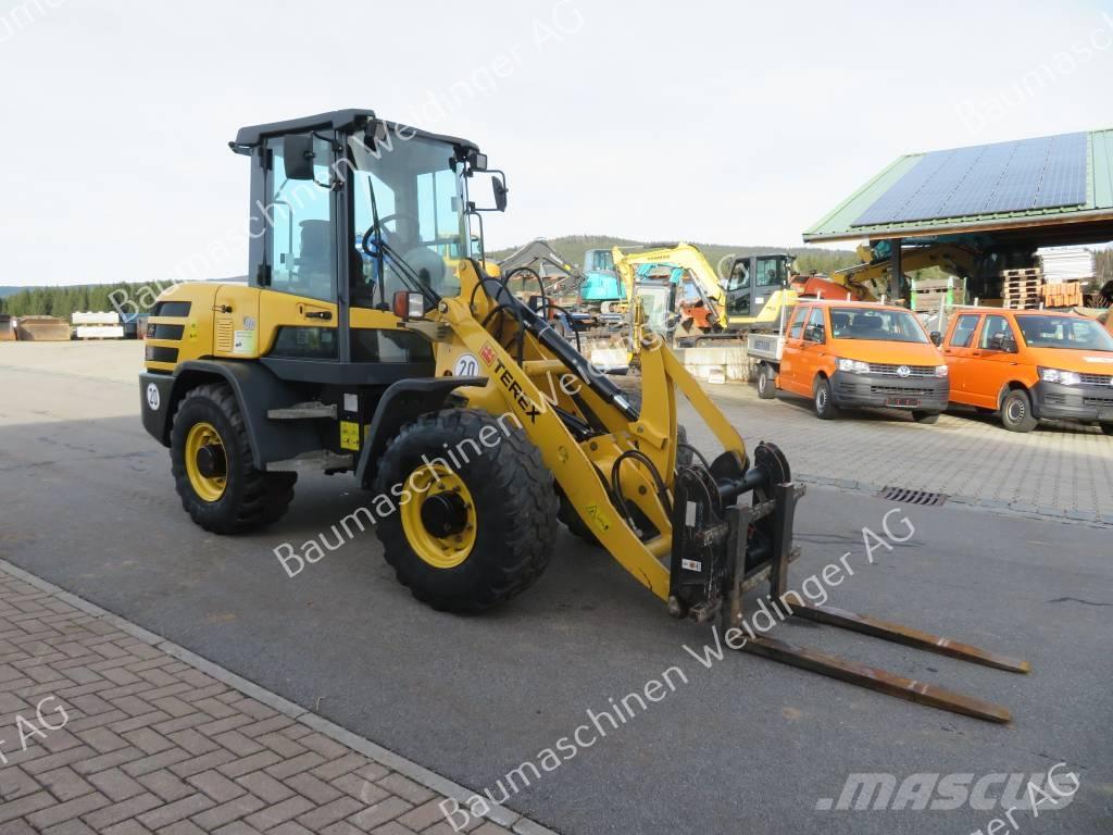 Terex TL 80 Pale gommate