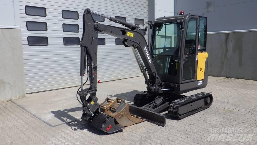 Volvo EC20D Miniescavatori