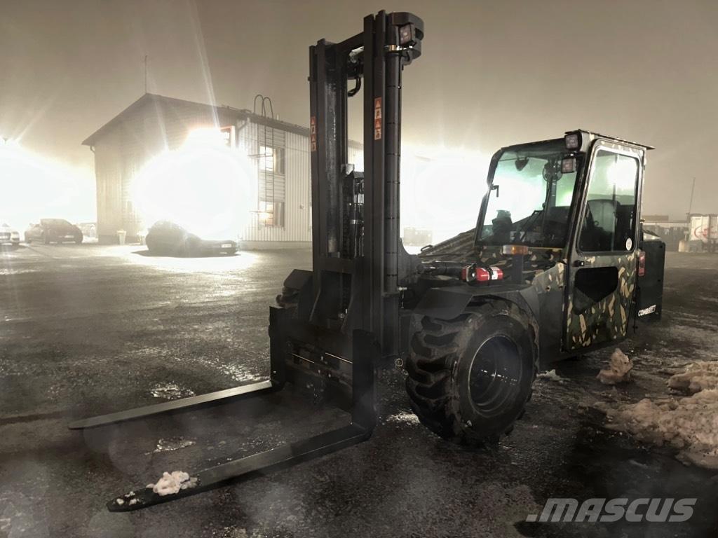 Combilift RT 3500 Elevatore per esterni
