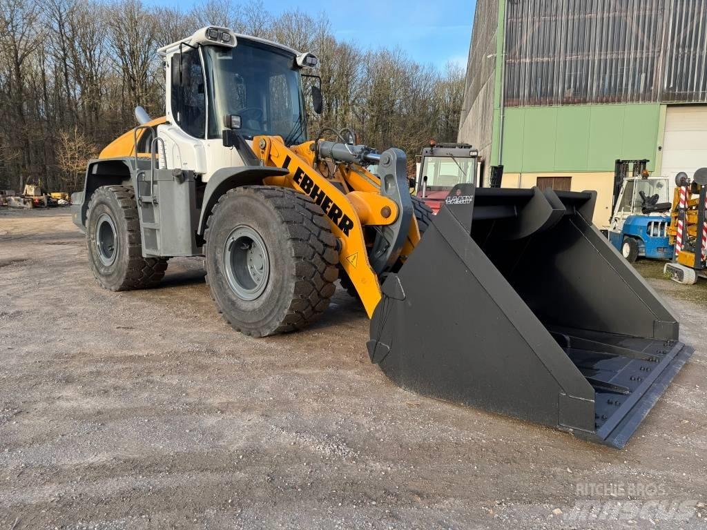Liebherr L 550 Pale gommate