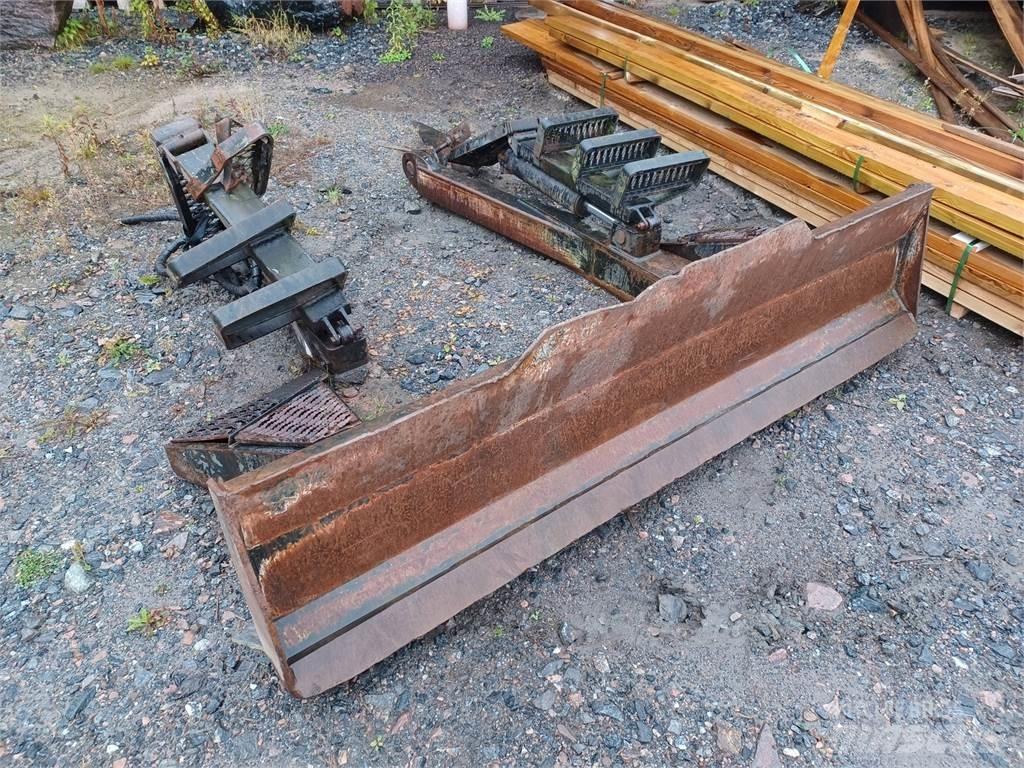 Valmet 890 Altri componenti