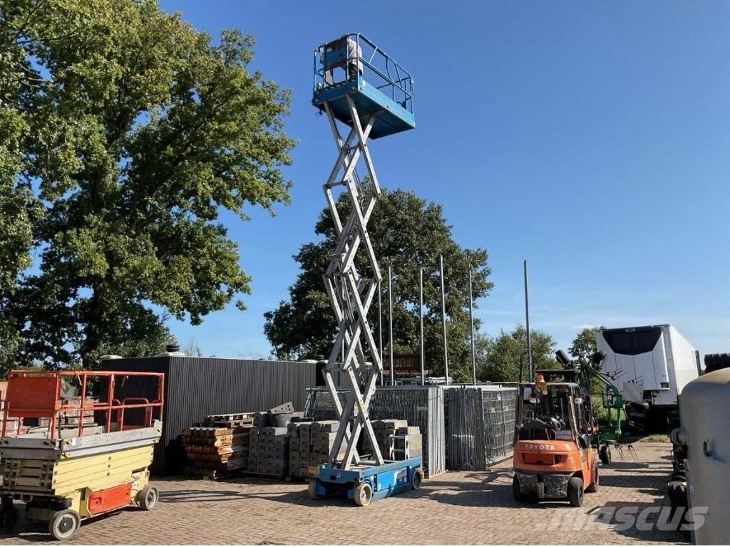 Genie Gs-2646 Piattaforme a pantografo