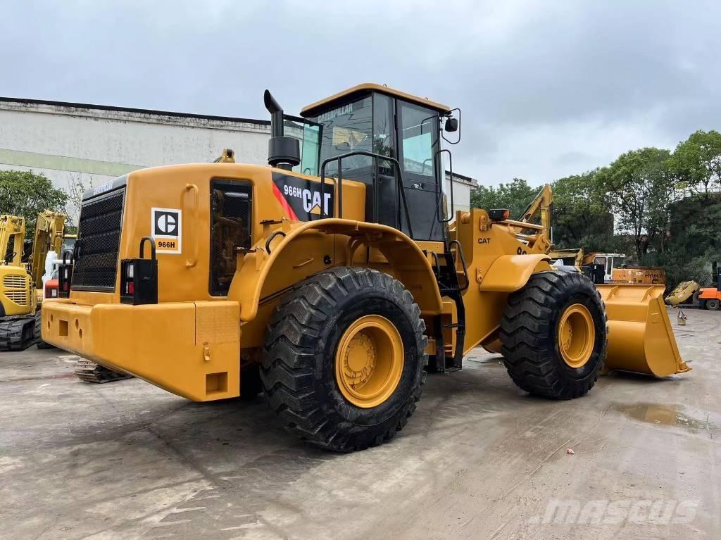 CAT 966 H Pale gommate