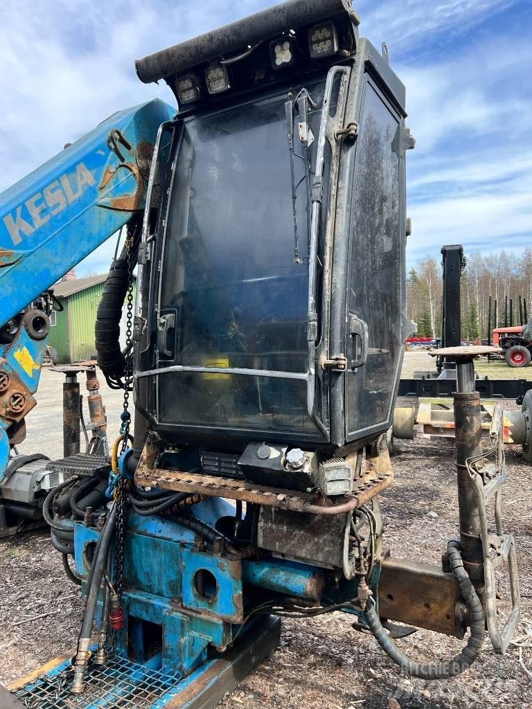Kesla 2112T Gru per legname