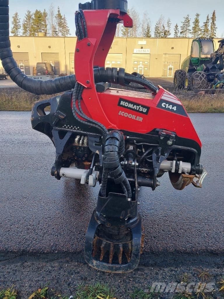 Komatsu 931 XC Abbattitrici, Disboscatrici