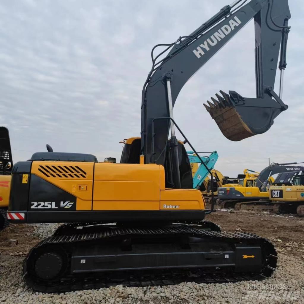 Hyundai 225VS Escavatori cingolati