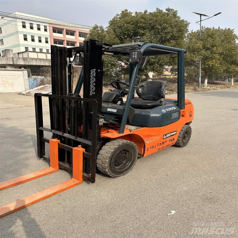 Toyota 02-7 FD F 30 Carrelli elevatori diesel