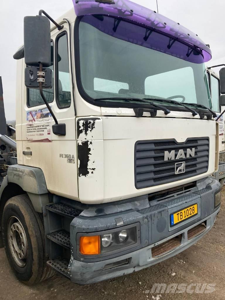 MAN FE 360 A Camion con gancio di sollevamento
