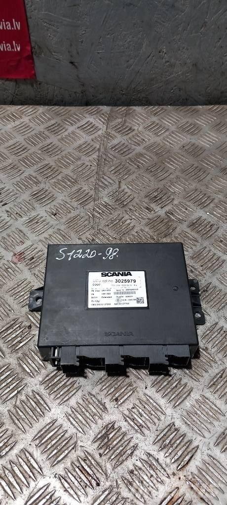Scania G 400   3025979 Componenti elettroniche