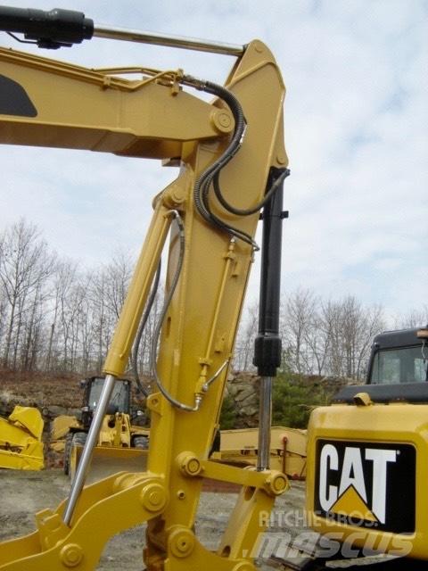 CAT 311F Escavatori cingolati