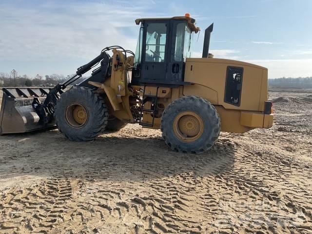 CAT IT 38 G Pale gommate