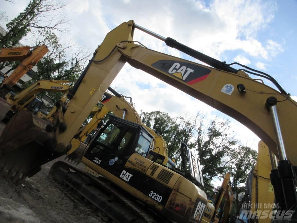 CAT 326 Escavatori cingolati