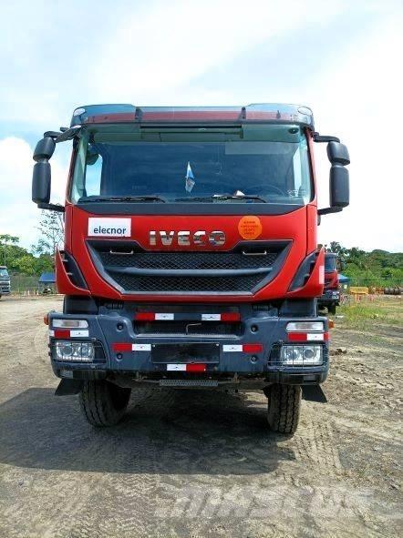 Iveco Trakker 410 Autogru