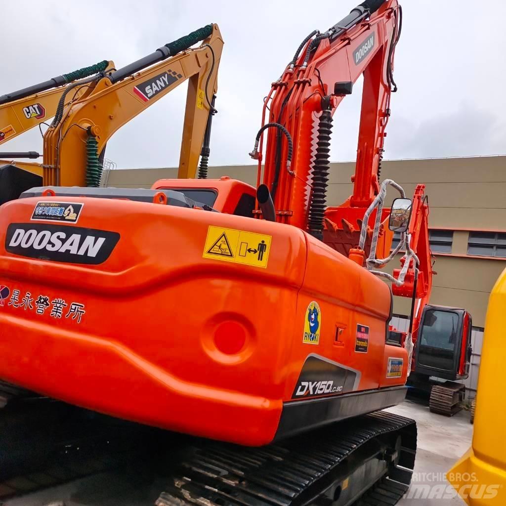 Doosan DX 150 LC Escavatori cingolati
