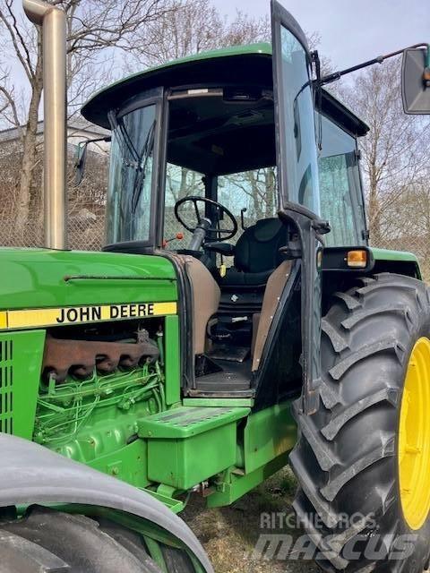 John Deere 3640 MFWD Trattori