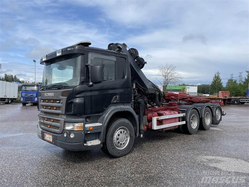 Scania P340 8x4 Autogru
