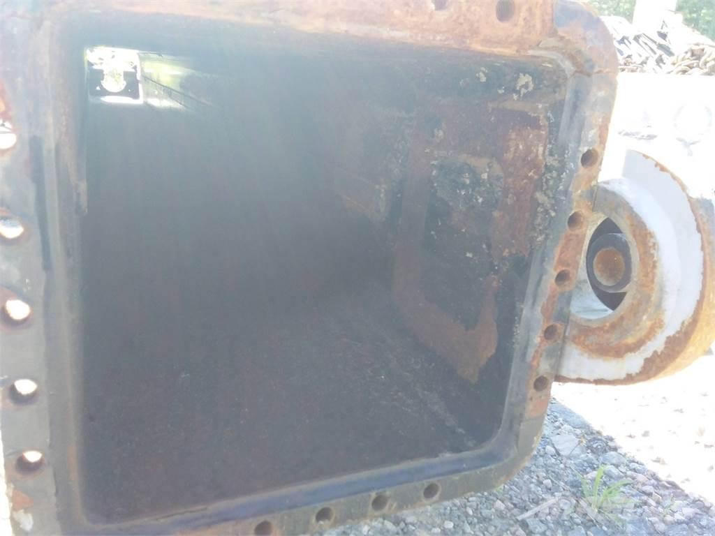 Komatsu C270h Gru raccoglitrici