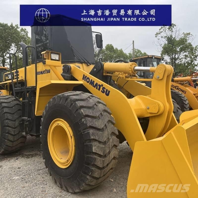 Komatsu WA 380 Pale gommate