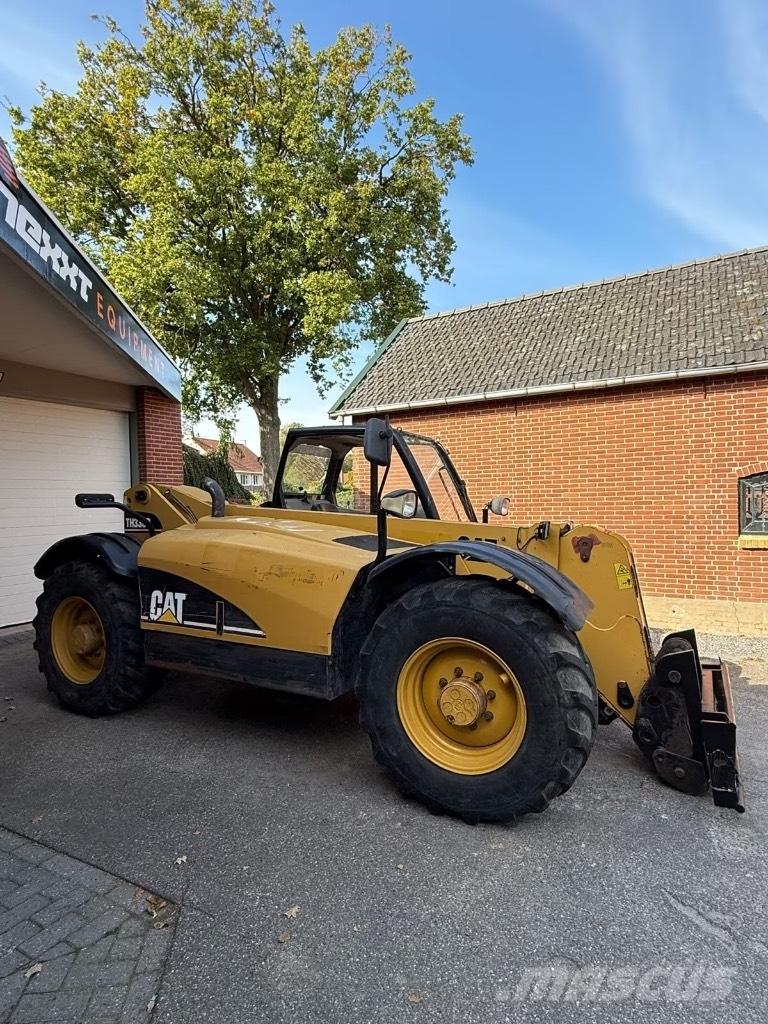 CAT TH 330 B Sollevatori telescopici