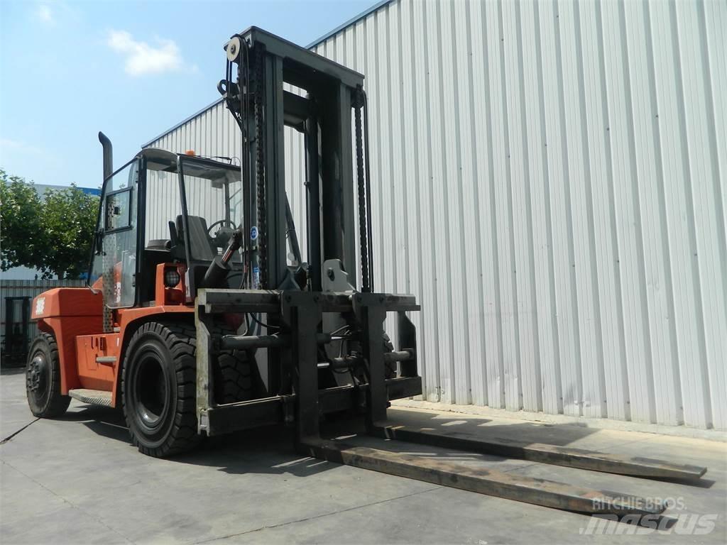 Kalmar DCE100 12 Carrelli elevatori diesel