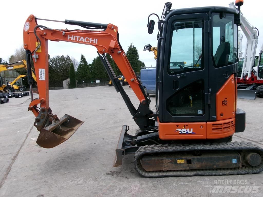 Hitachi 26U Miniescavatori