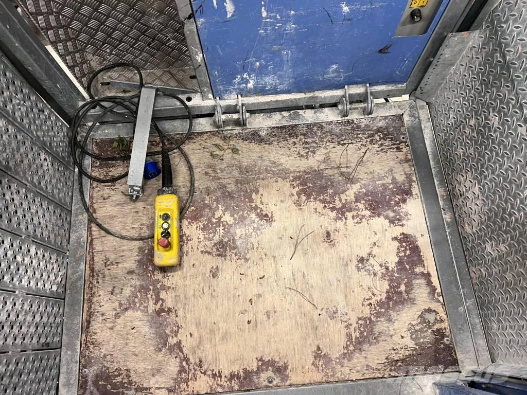 Geda 300 Z-ZP Montacarichi da cantiere
