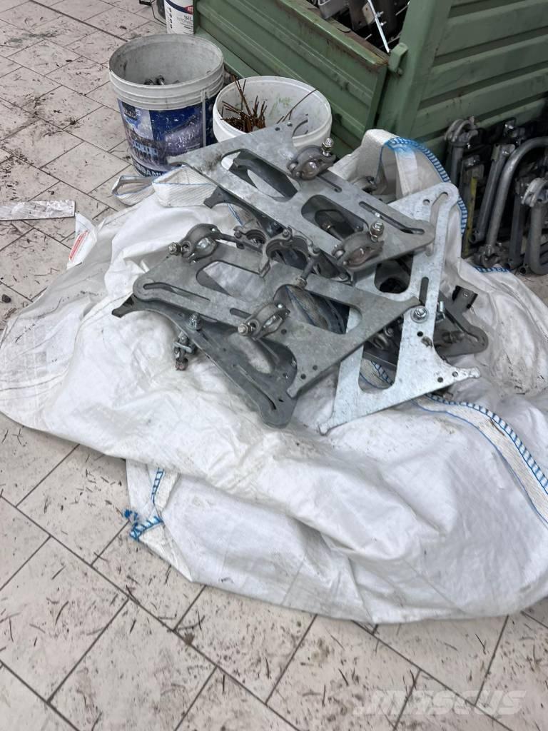 Geda 300 Z-ZP Montacarichi da cantiere
