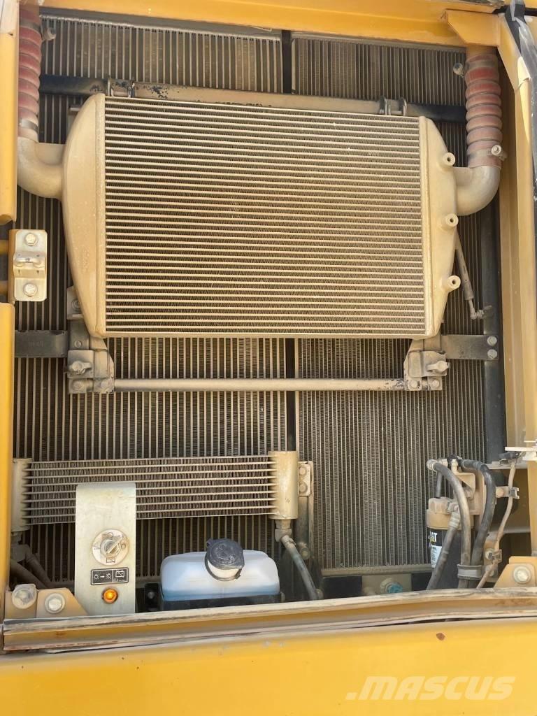 CAT 330 FLN Escavatori cingolati
