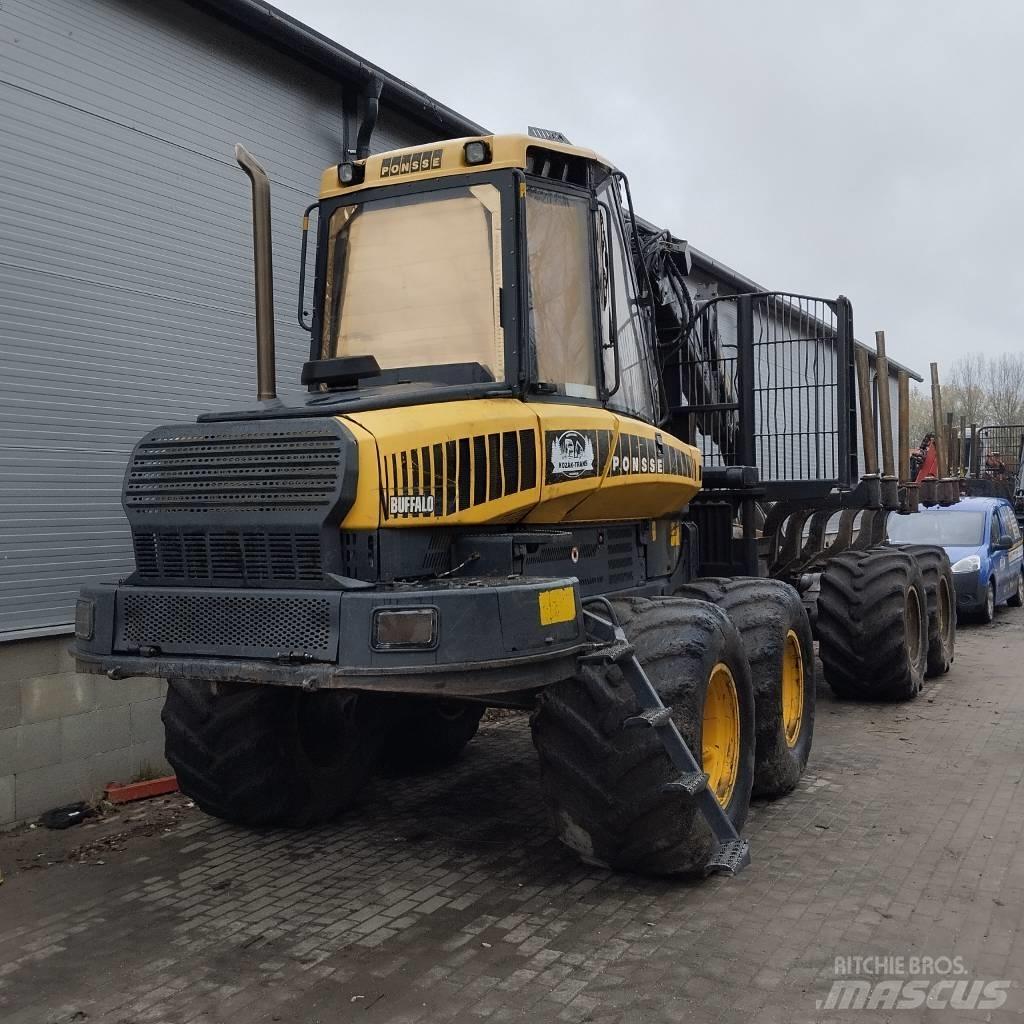 Ponsse Buffalo 8W Forwarder