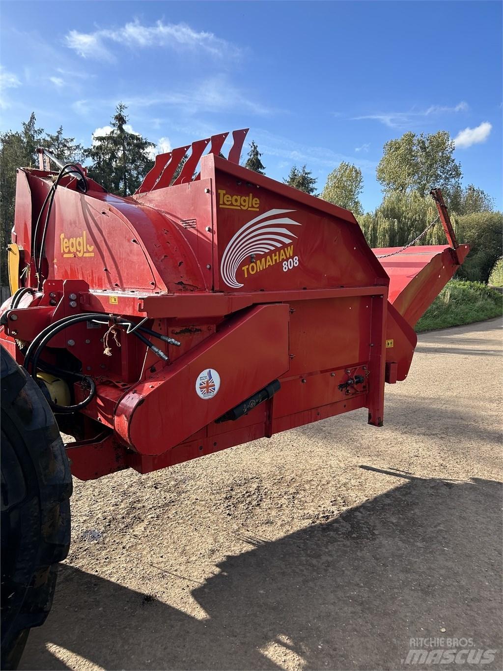 TEAGLE TOMAHAWK 808S Trinciatrici, tagliatrici e srotolatrici per balle