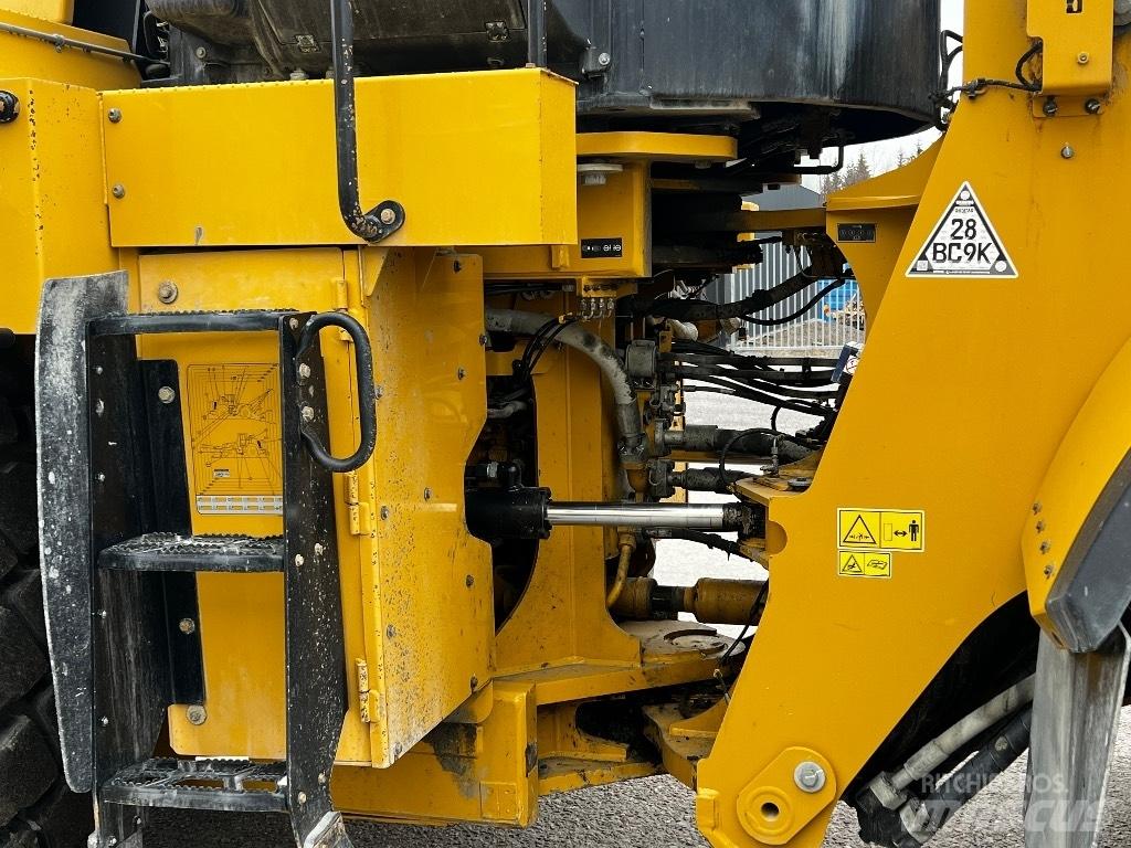 CAT 982 M Pale gommate