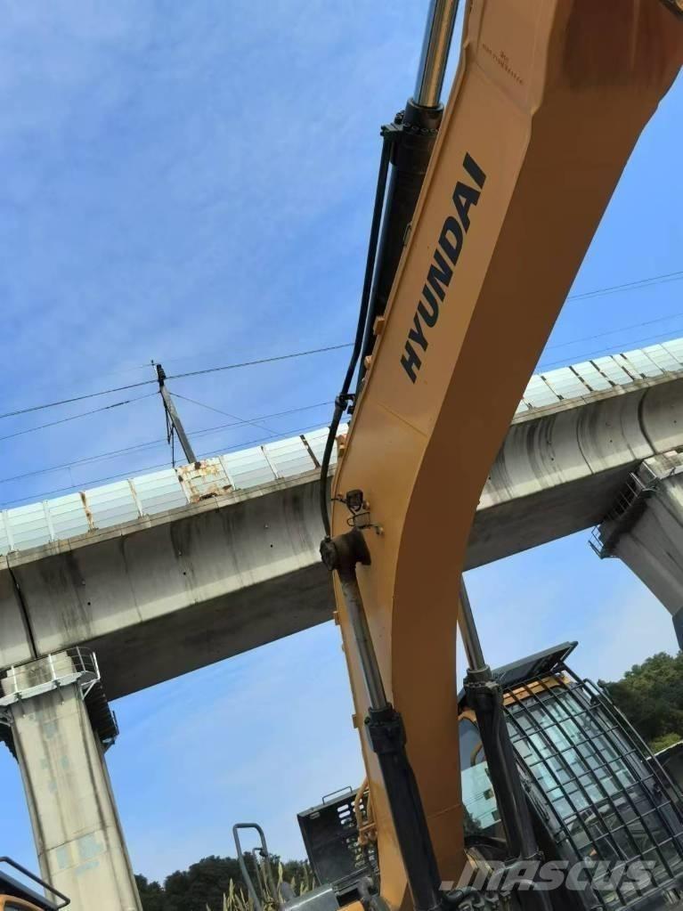 Hyundai 520VS Escavatori cingolati