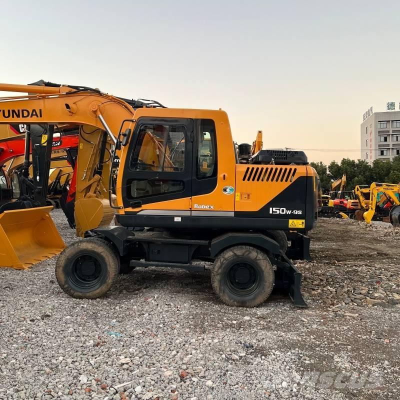 Hyundai R150w Escavatori gommati