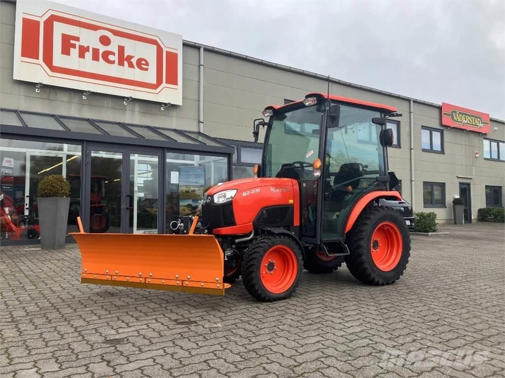 Kubota B2231 %SALE!% Trattori compatti