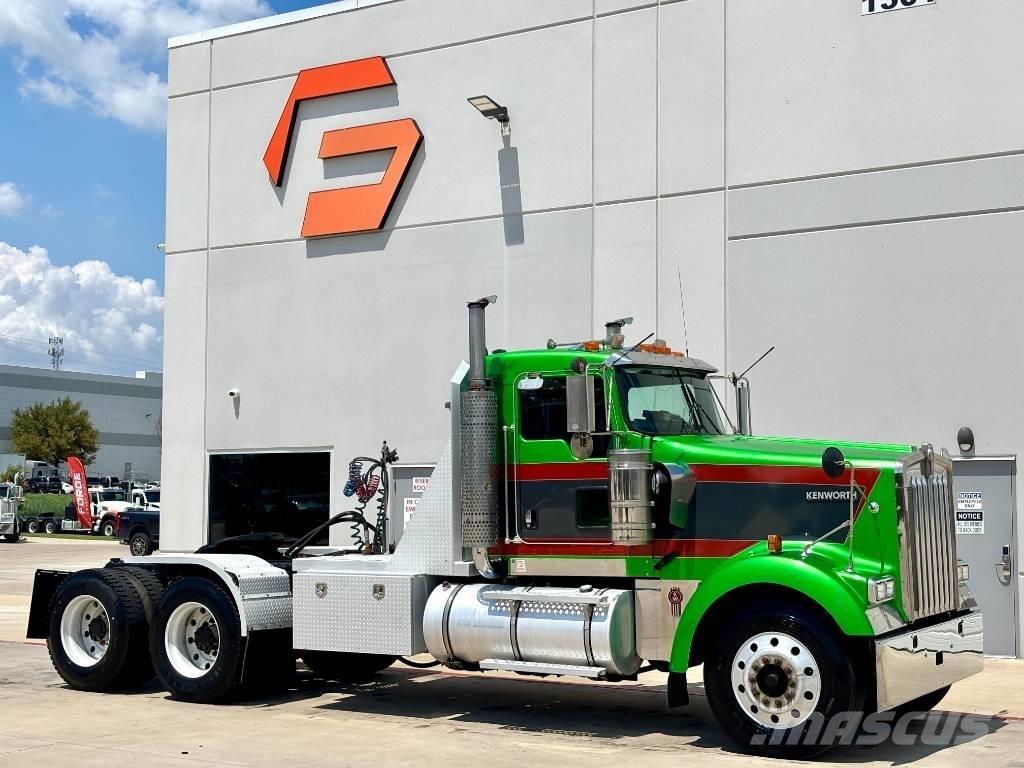 Kenworth W 900 Motrici e Trattori Stradali