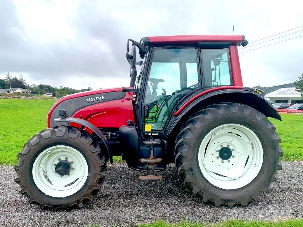 Valtra N101 Tractor Altri mezzi forestali