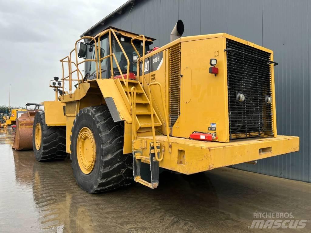 CAT 988H Pale gommate