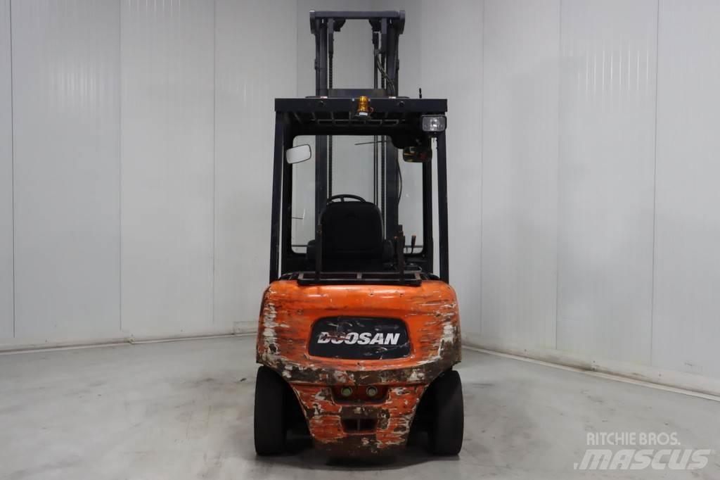 Doosan B45X-5 Carrelli elevatori elettrici